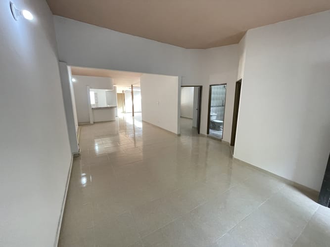 Apartamento de 2 alcobas en arriendo en Menga, Cali, 70 m² · foto 7 de 24