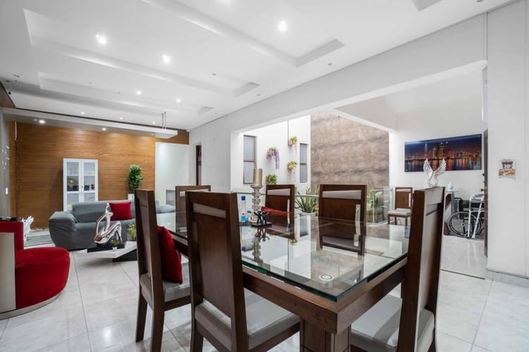 Casa de 7 alcobas en arriendo en Ciudad Jardin, Cali, 480 m² · foto 4 de 16