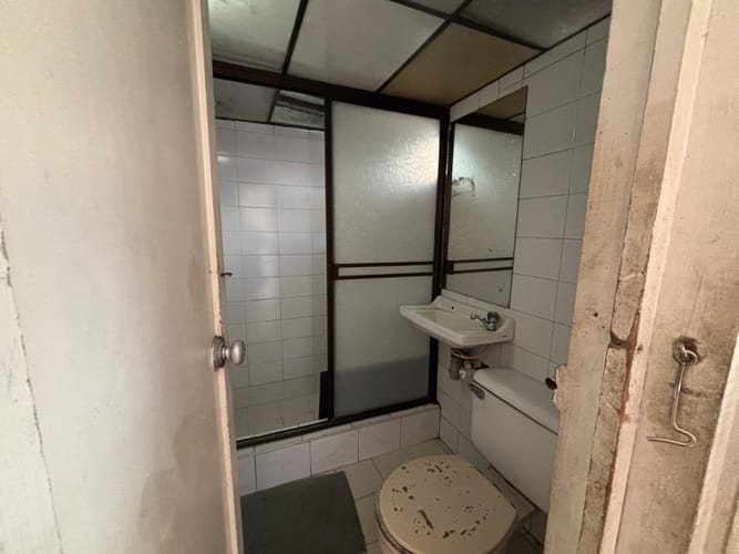 Casa de 7 alcobas en venta en Kennedy Central, Bogotá, 320 m² · foto 6 de 21