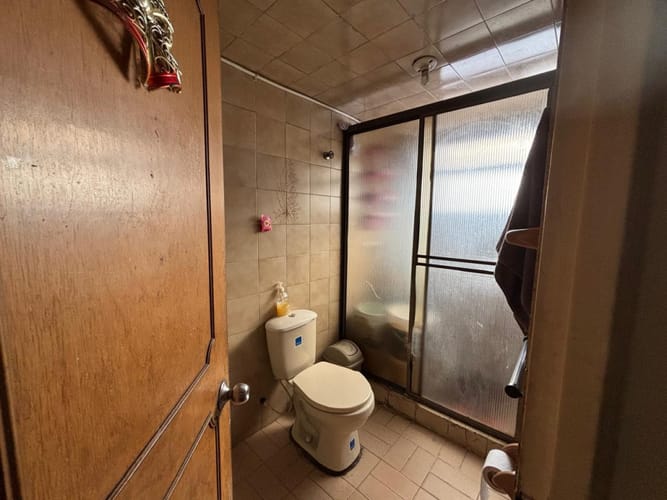 Casa de 7 alcobas en venta en Kennedy Central, Bogotá, 320 m² · foto 19 de 21