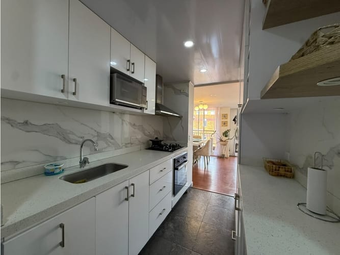 Apartamento de 3 alcobas en venta en Engativá, Bogotá, 88 m² · foto 6 de 23