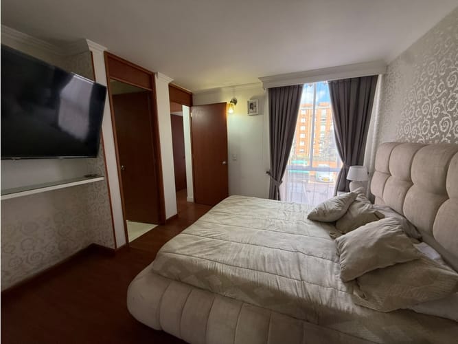 Apartamento de 3 alcobas en venta en Engativá, Bogotá, 88 m² · foto 16 de 23