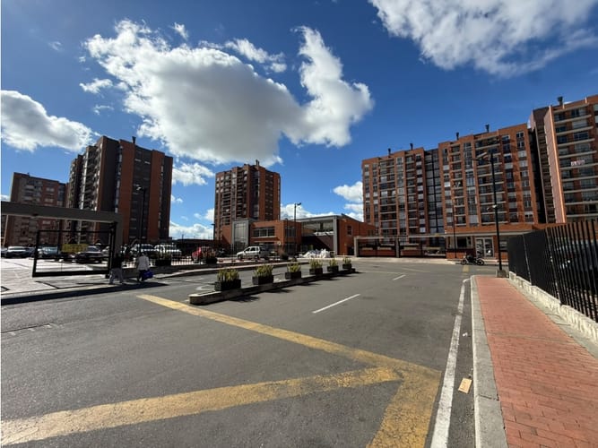 Apartamento de 3 alcobas en venta en Engativá, Bogotá, 88 m² · foto 19 de 23