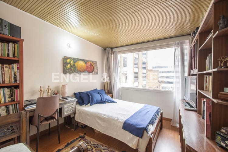 Apartamento de 3 alcobas en venta en Chico Norte, Bogotá, 170 m² · foto 5 de 10