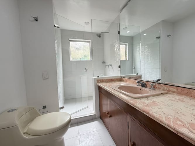 Apartamento de 3 alcobas en arriendo en La Cabrera, Bogotá, 110 m² · foto 6 de 12