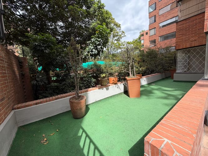 Apartamento de 3 alcobas en arriendo en La Cabrera, Bogotá, 110 m² · foto 11 de 12