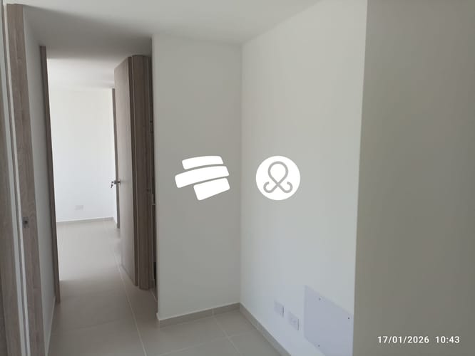 Apartamento de 3 alcobas en venta en Zona Industrial No. 1, Itagüí, 58 m² · foto 2 de 10