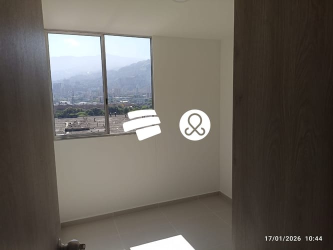 Apartamento de 3 alcobas en venta en Zona Industrial No. 1, Itagüí, 58 m² · foto 5 de 10