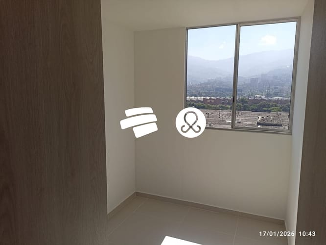 Apartamento de 3 alcobas en venta en Zona Industrial No. 1, Itagüí, 58 m² · foto 7 de 10