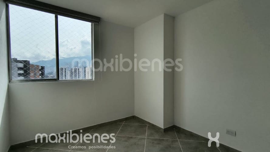 Apartamento de 3 alcobas en arriendo en Prados De Sabaneta, Sabaneta, 87 m² · foto 10 de 19