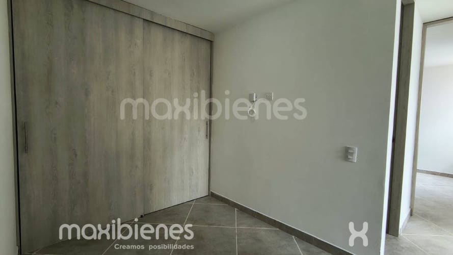 Apartamento de 3 alcobas en arriendo en Prados De Sabaneta, Sabaneta, 87 m² · foto 11 de 19