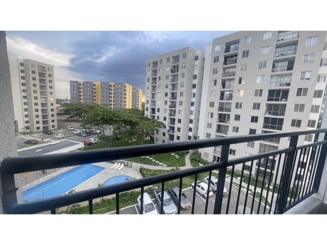 Apartamento de 2 alcobas en arriendo en Guabinas, Yumbo, 62 m² · foto 4 de 13