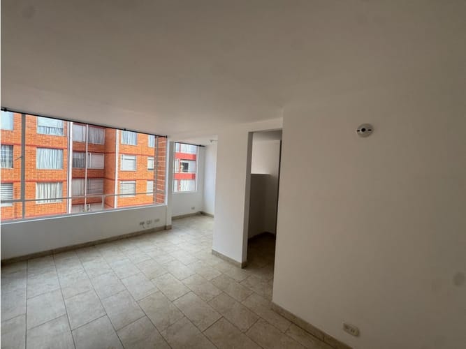 Apartaestudio en arriendo en Florencia, Bogotá, 45 m² · foto 3 de 20