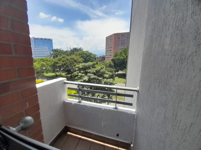 Apartamento de 3 alcobas en arriendo en Valle Del Lili, Cali, 68 m² · foto 15 de 24