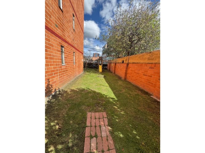 Apartaestudio en arriendo en Florencia, Bogotá, 45 m² · foto 19 de 20