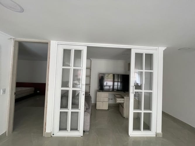 Apartamento de 3 alcobas en arriendo en Los Balsos, Medellín, 180 m² · foto 11 de 19