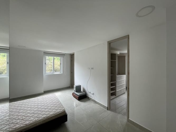 Apartamento de 3 alcobas en arriendo en Los Balsos, Medellín, 180 m² · foto 14 de 19