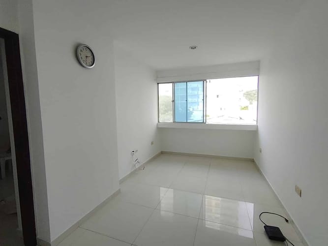 Apartamento de 3 alcobas en arriendo en Manga, Cartagena, 146 m² · foto 7 de 13