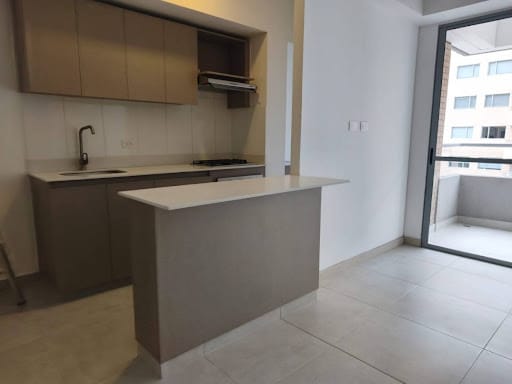 Apartamento de 3 alcobas en arriendo en Las Vegas, Itagüí, 75 m² · foto 3 de 17