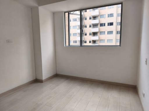 Apartamento de 3 alcobas en arriendo en Las Vegas, Itagüí, 75 m² · foto 8 de 17
