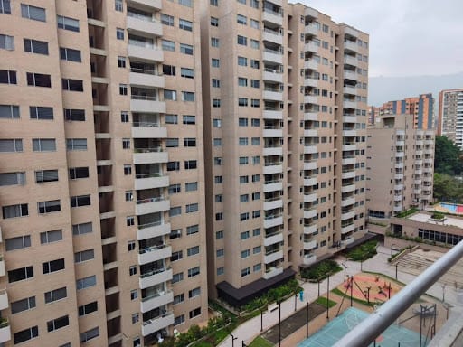 Apartamento de 3 alcobas en arriendo en Las Vegas, Itagüí, 75 m² · foto 17 de 17