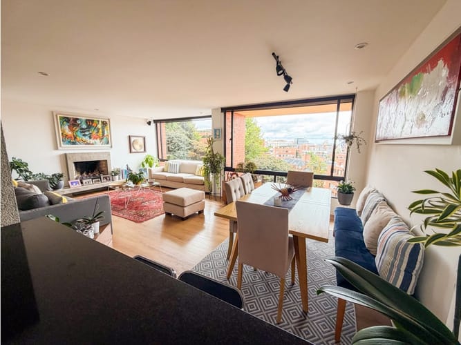 Apartamento de 2 alcobas en arriendo en Los Rosales, Bogotá, 126 m² · foto 11 de 24