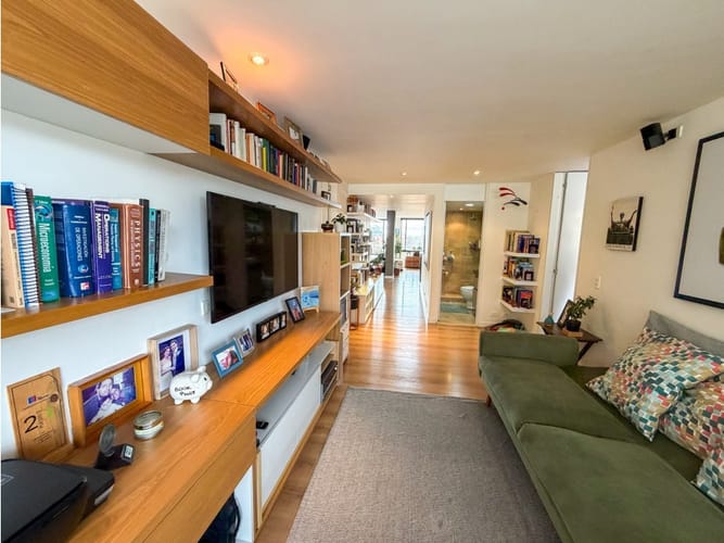Apartamento de 2 alcobas en arriendo en Los Rosales, Bogotá, 126 m² · foto 19 de 24