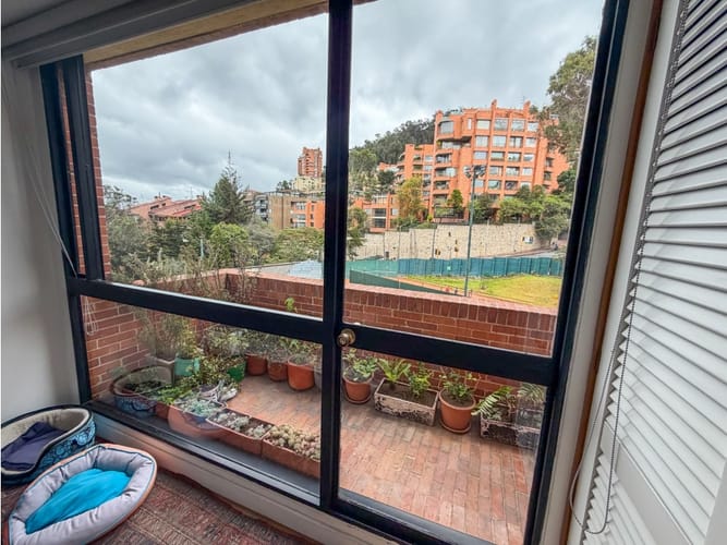 Apartamento de 2 alcobas en arriendo en Los Rosales, Bogotá, 126 m² · foto 23 de 24