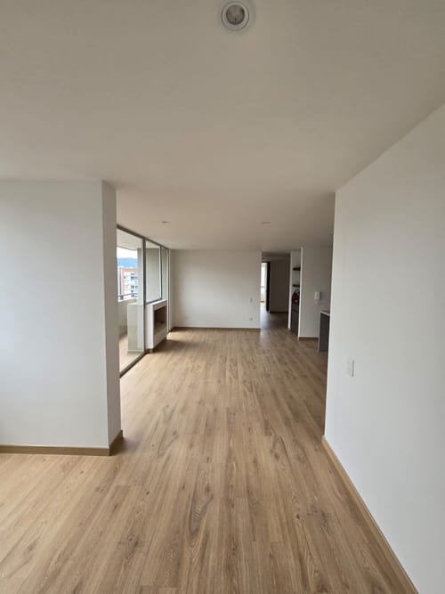 Apartamento de 3 alcobas en arriendo en La Felicidad, Bogotá, 130 m² · foto 15 de 20