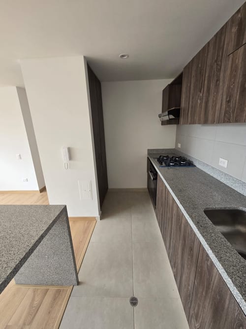 Apartamento de 3 alcobas en arriendo en La Felicidad, Bogotá, 130 m² · foto 17 de 20