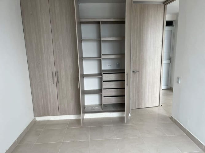 Apartamento de 2 alcobas en arriendo en Ternera, Cartagena, 63 m² · foto 3 de 7