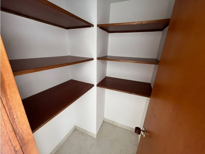 Apartaestudio en arriendo en El Poblado, Medellín, 27 m² · foto 6 de 7