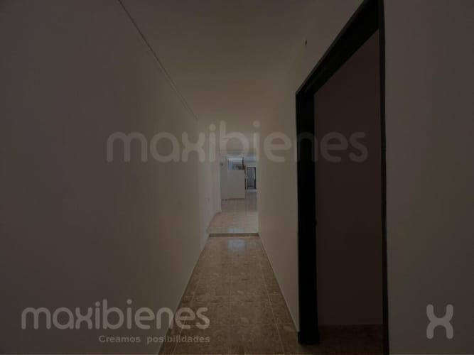 Casa de 4 alcobas en arriendo en Asturias, Itagüí, 300 m² · foto 16 de 22