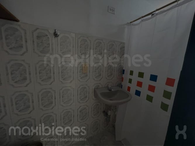 Casa de 4 alcobas en arriendo en Asturias, Itagüí, 300 m² · foto 19 de 22