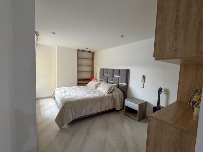 Apartamento de 3 alcobas en venta en Niza Norte, Bogotá, 105 m² · foto 8 de 14