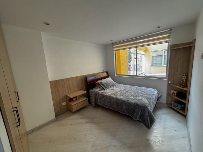 Apartamento de 3 alcobas en venta en Niza Norte, Bogotá, 105 m² · foto 10 de 14