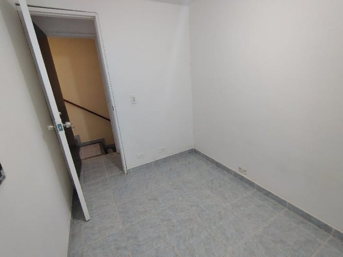 Apartamento de 2 alcobas en arriendo en Florencia, Medellín, 45 m² · foto 7 de 8