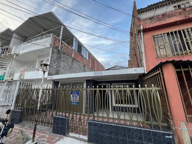 Casa de 3 alcobas en arriendo en Union De Vivienda Popular, Cali, 150 m² · foto 13 de 15