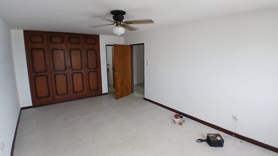 Apartamento de 3 alcobas en arriendo en Versalles, Cali, 160 m² · foto 7 de 16