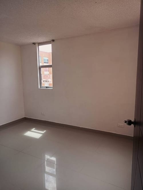 Apartamento de 3 alcobas en arriendo en Ciudad Verde, Soacha, 48 m² · foto 5 de 11