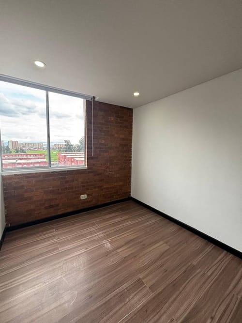Apartamento de 3 alcobas en venta en Fontibon, Bogotá, 52 m² · foto 6 de 18