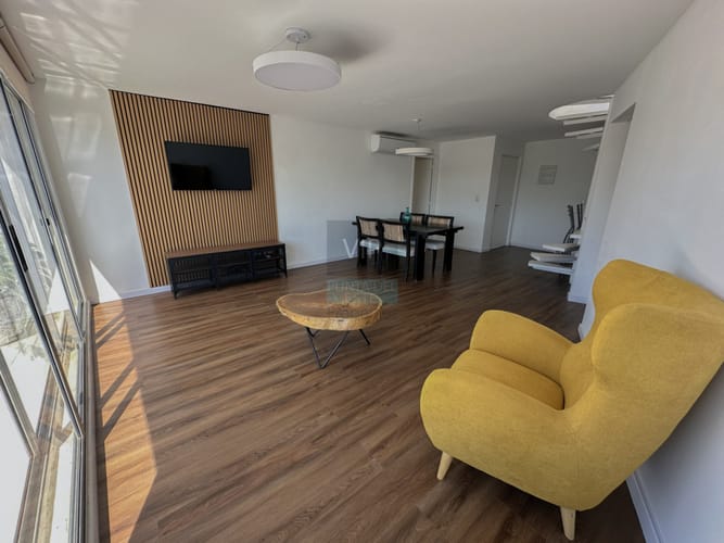 Pent House en primera linea de Playa Mansa · Foto 2