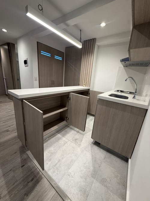 Apartaestudio en arriendo en Fontibon, Bogotá, 28 m² · foto 3 de 11