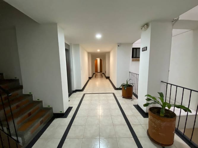 Apartaestudio en arriendo en Cedritos, Bogotá, 40 m² · foto 3 de 11
