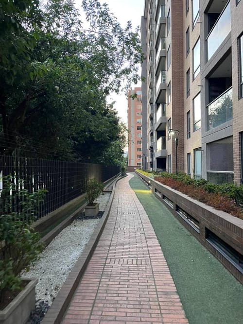 Apartamento de 1 alcoba en arriendo en Cantalejo, Bogotá, 55 m² · foto 13 de 24