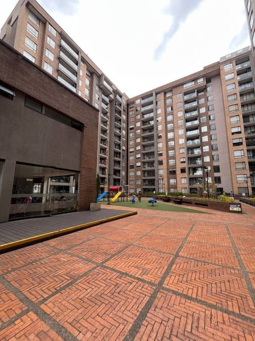 Apartamento de 1 alcoba en arriendo en Cantalejo, Bogotá, 55 m² · foto 24 de 24