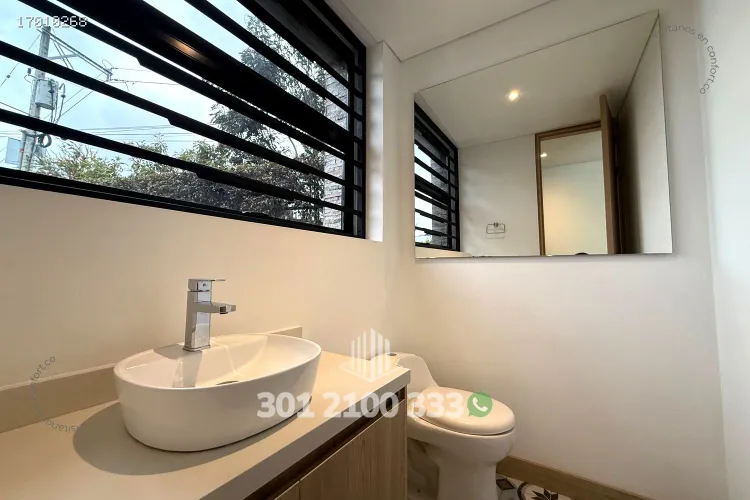 Casa de 3 alcobas en arriendo en Llano Grande, Rionegro, 220 m² · foto 12 de 24