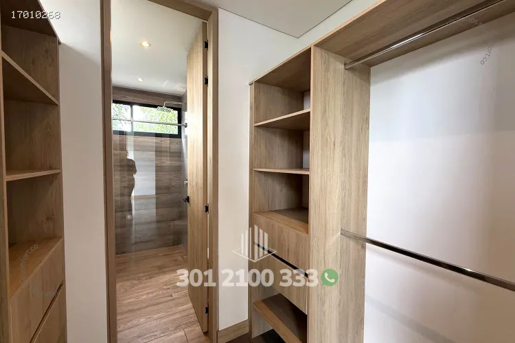 Casa de 3 alcobas en arriendo en Llano Grande, Rionegro, 220 m² · foto 18 de 24