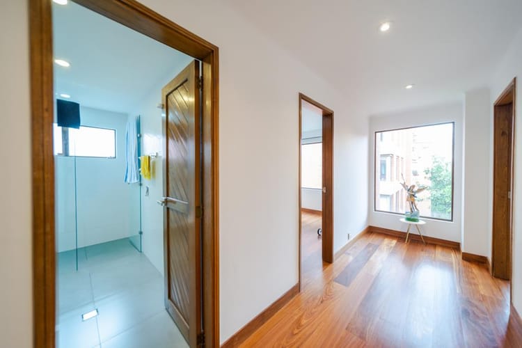 Apartamento de 3 alcobas en venta en Los Rosales, Bogotá, 173 m² · foto 17 de 24