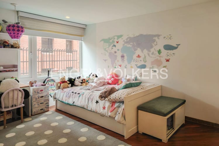 Apartamento de 2 alcobas en venta en Chico Norte, Bogotá, 160 m² · foto 11 de 15